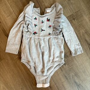 🌺10/$20 Carter's Gray Baby Girl Christmas Onesie